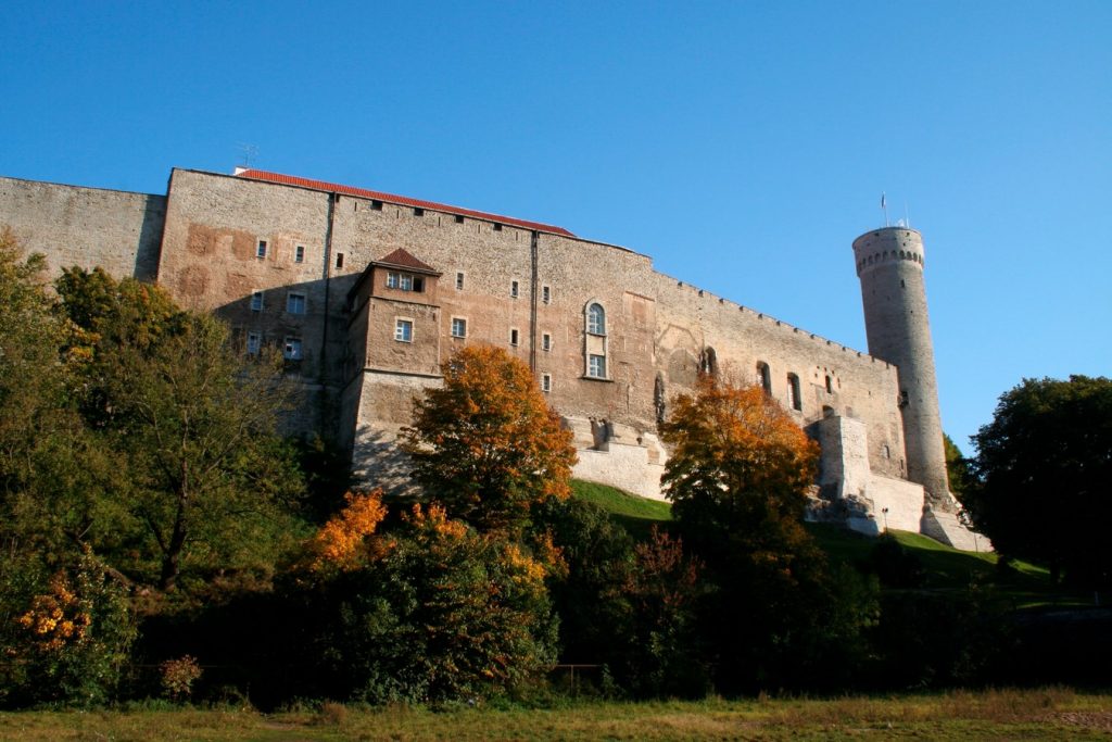 Places to visit in Tallinn- Toompea Castle -1