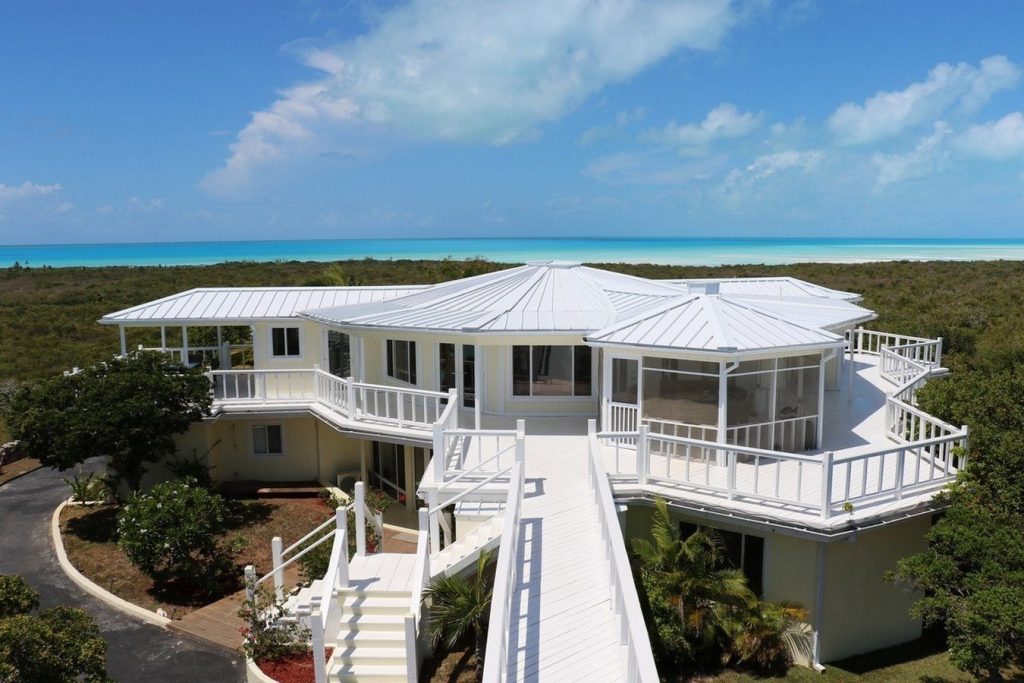 BLUE ISLAND, EXUMA CAYS, BAHAMAS  