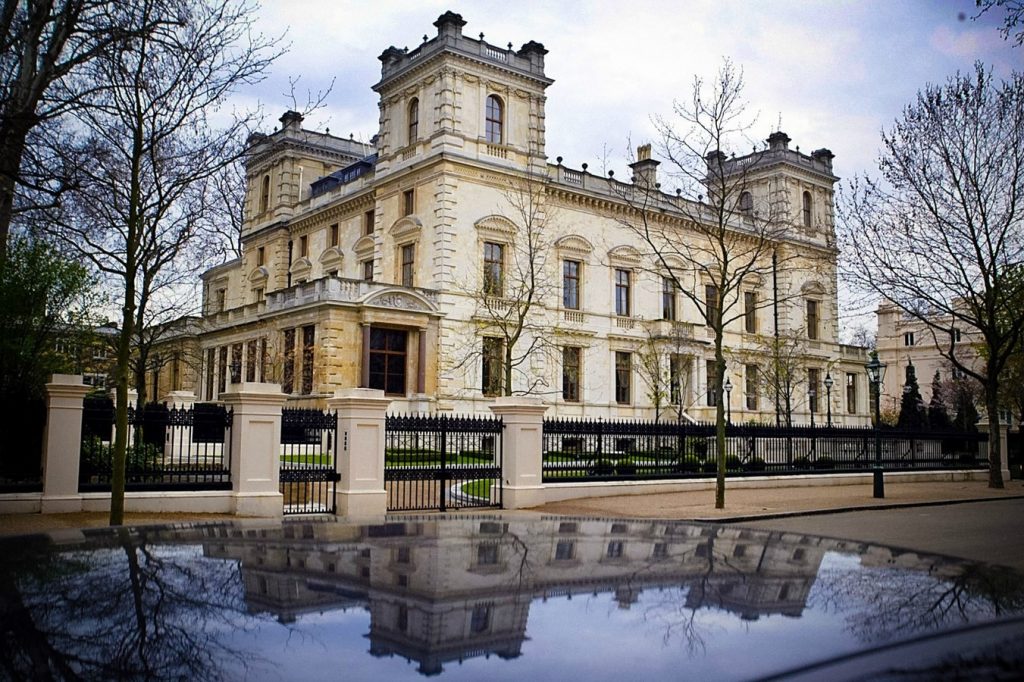 18-19 KENSINGTON PALACE, LONDON