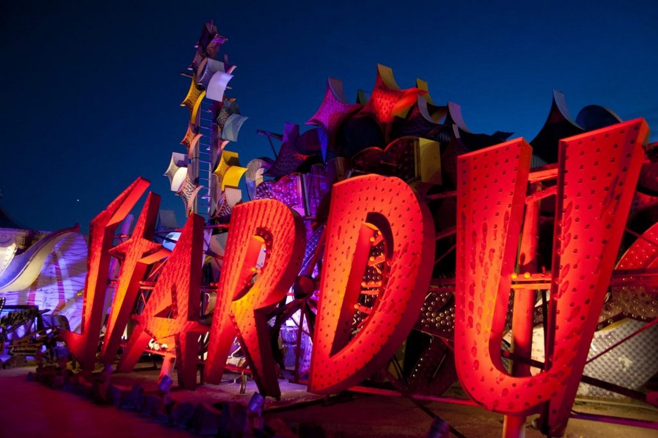 THE NEON MUSEUM - Sheet3