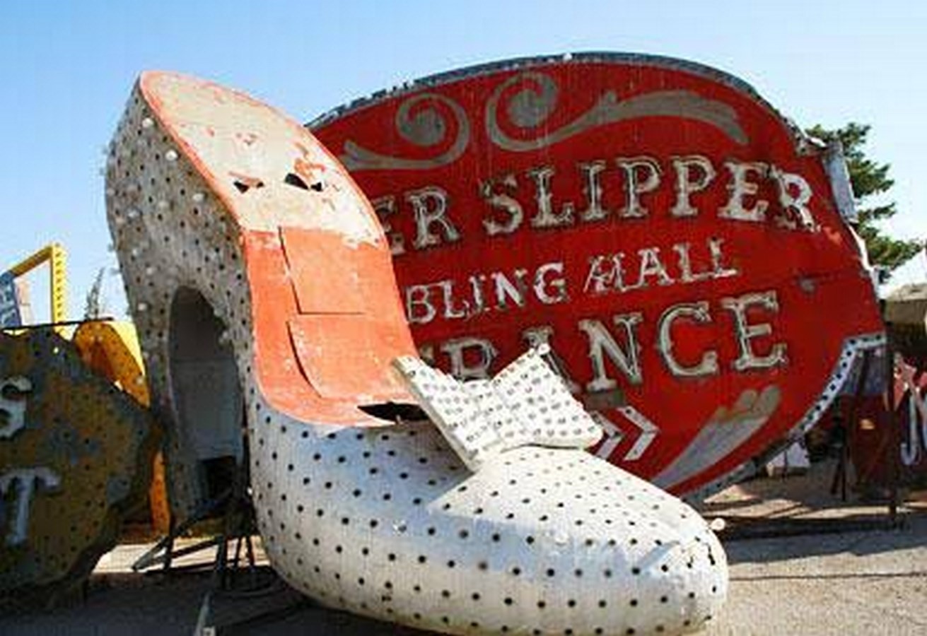 THE NEON MUSEUM - Sheet4