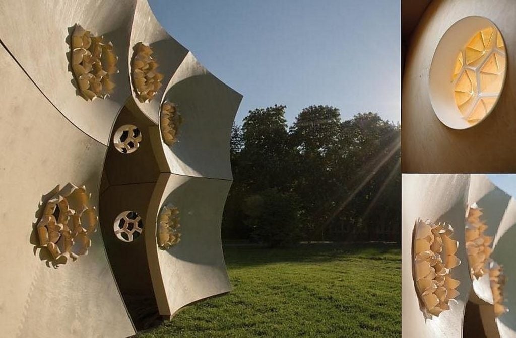 Responsive Architecture as a key for Psychological wellbeing-hygrokin pavilion