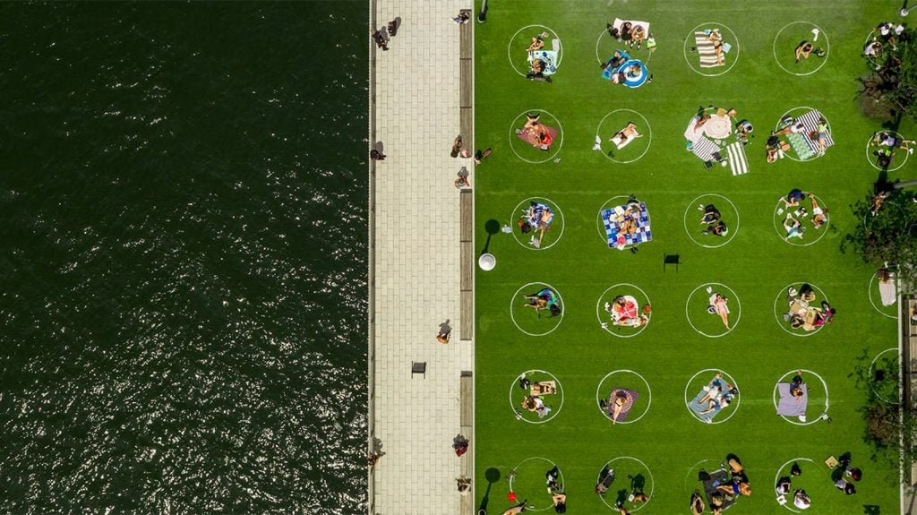 10 Innovative Conceptual Public space designs Post-Pandemic-Domino Park Social Distancing -2