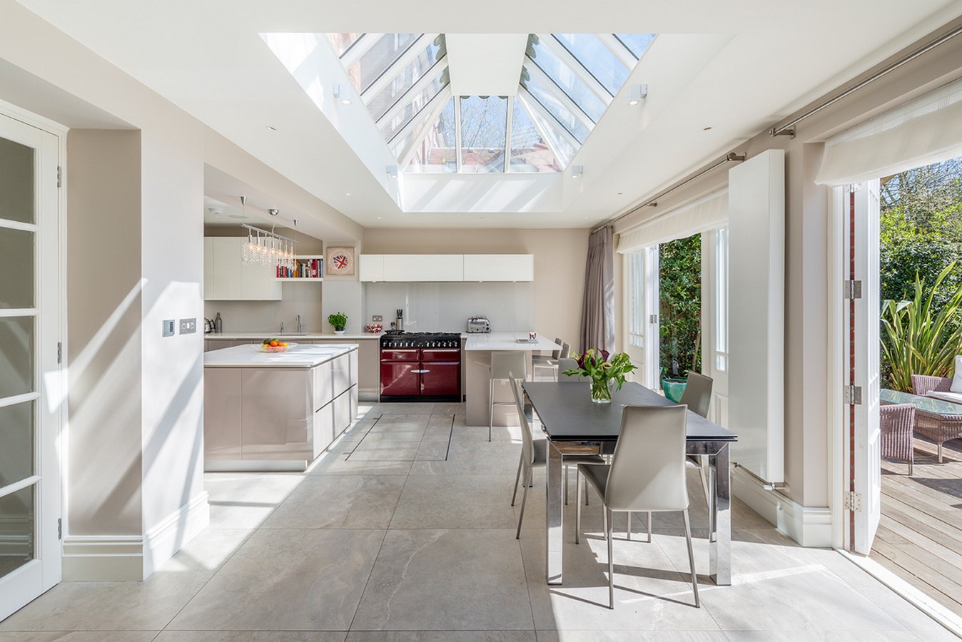 Strawberry House, Twickenham, London - Sheet2