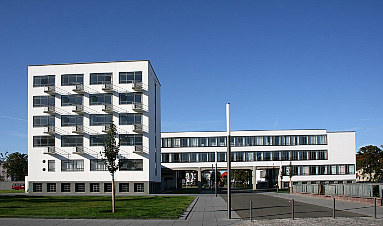 Bauhaus School, Dessau, Germany - Sheet1