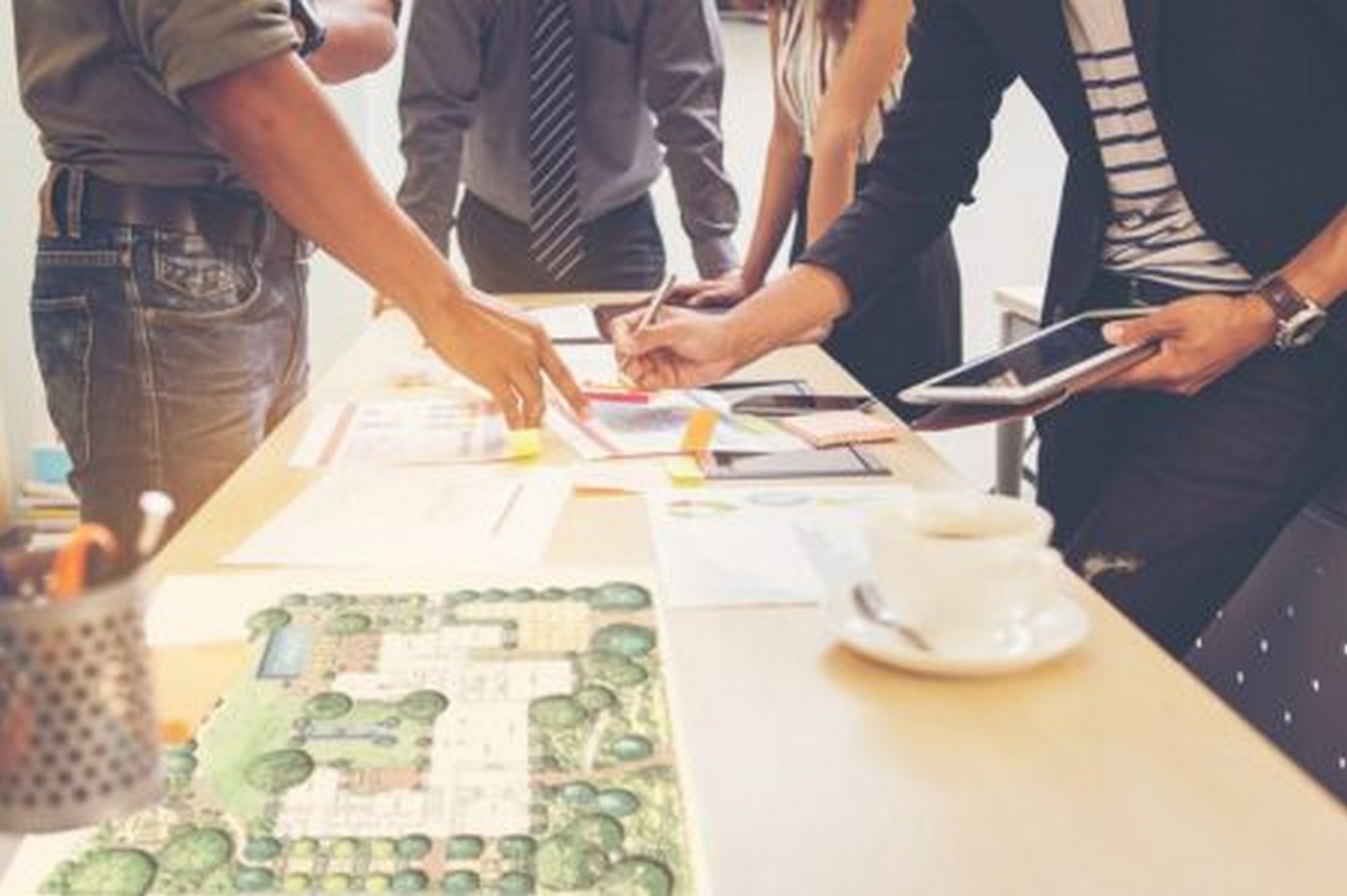 Landscape architects are Lone rangers