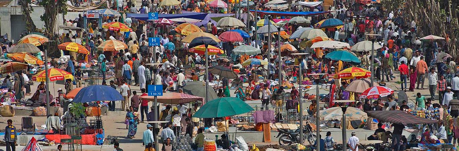 Walking through the streets of Ahmedabad - Sheet12