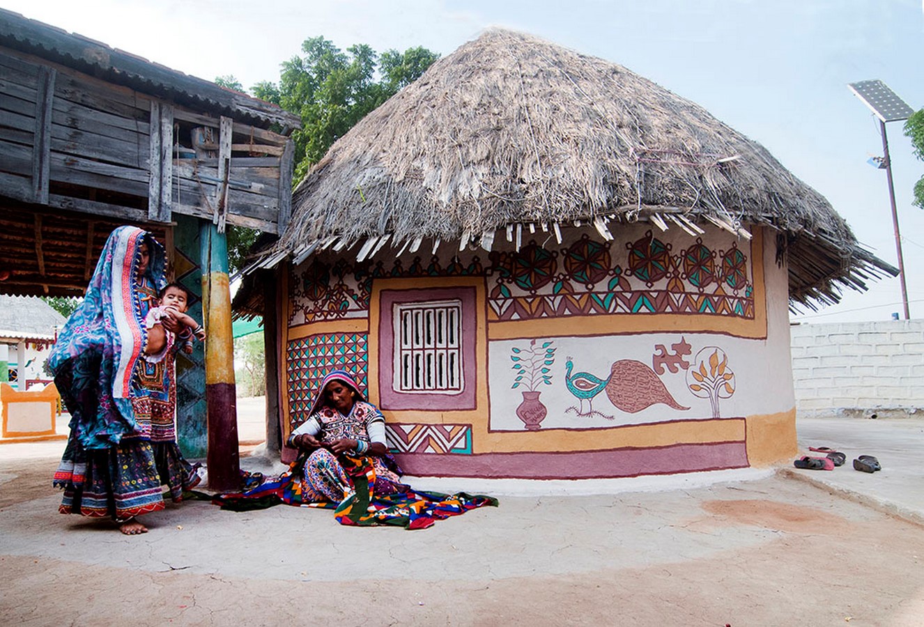 Vernacular Architecture -BHUNGA FROM KUTCH DISTRICT OF GUJARAT - Sheet4
