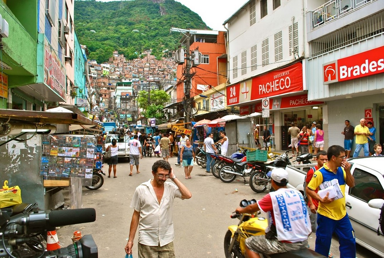 The effects of Urban planning on individual psychology - Sheet2
