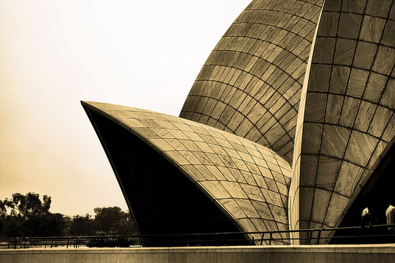 10 Things you did not know about The Lotus Temple - New Delhi - Sheet3