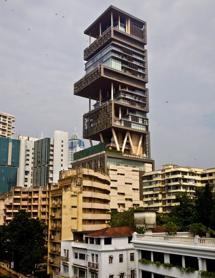 30 Biggest Houses In The World-Antilia, Mumbai, India - Sheet2
