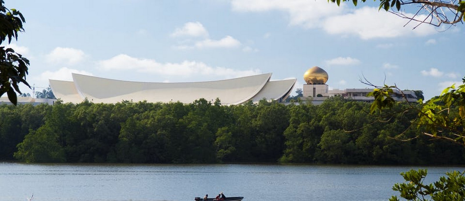 30 Biggest Houses In The World-Istana Nurul Iman, Brunei - Sheet2