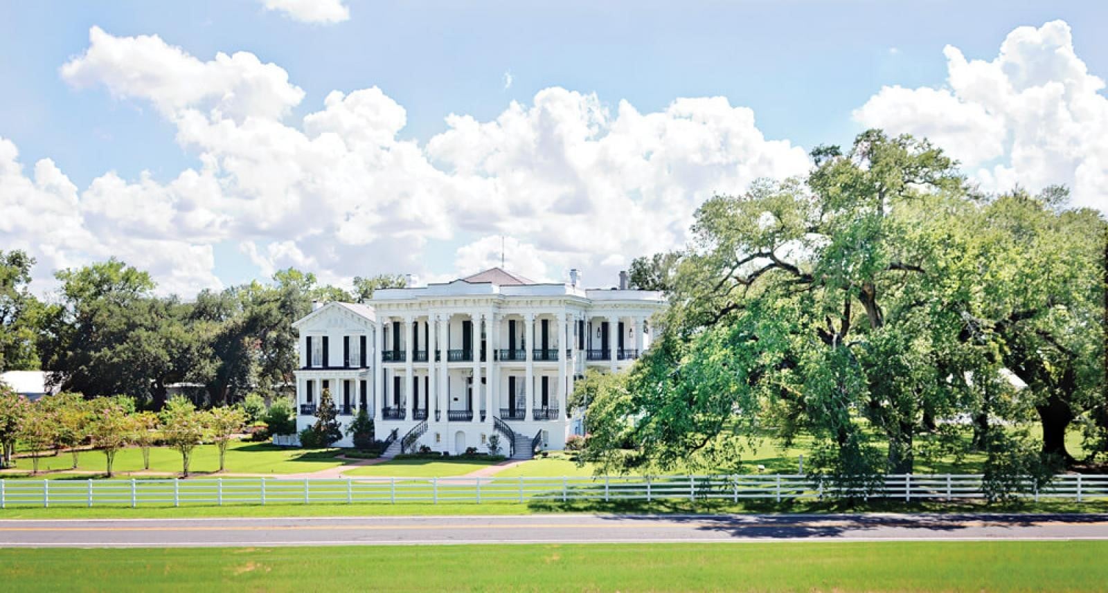 Nottoway Plantation House, Louisiana, USA - Sheet1