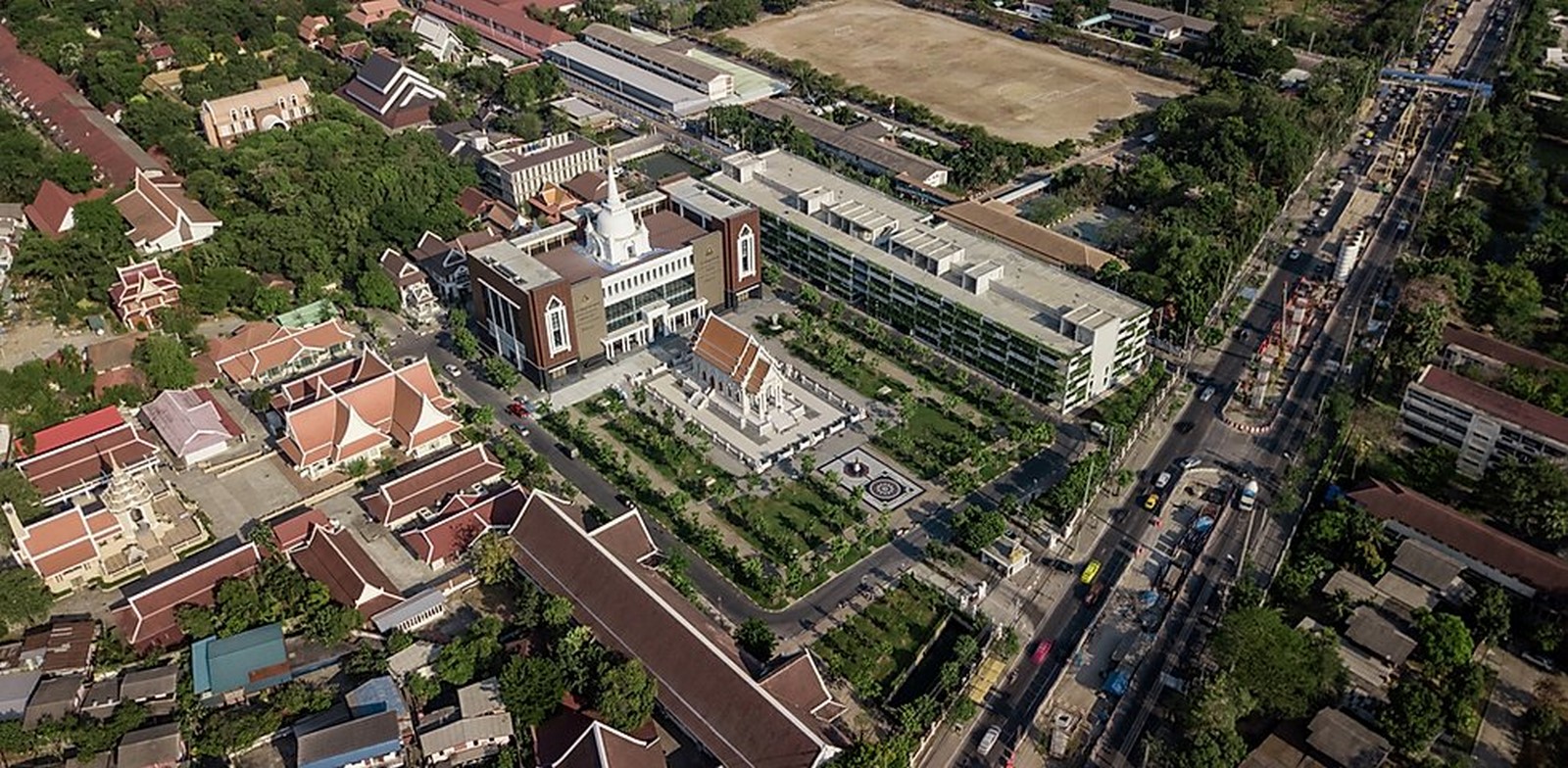 Kotchakorn Voraakhom- 15 Iconic Projects