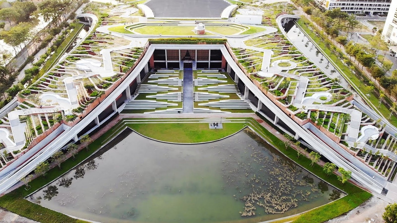 Thammasat University Urban Rooftop Farm - Sheet2