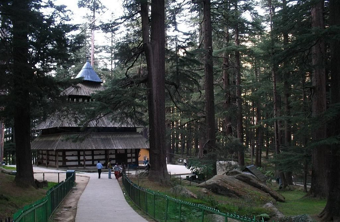 HIDIMBA DEVI CAVE TEMPLE - Sheet2