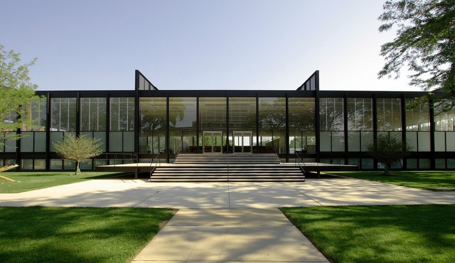Illinois Institute of Technology - Sheet1