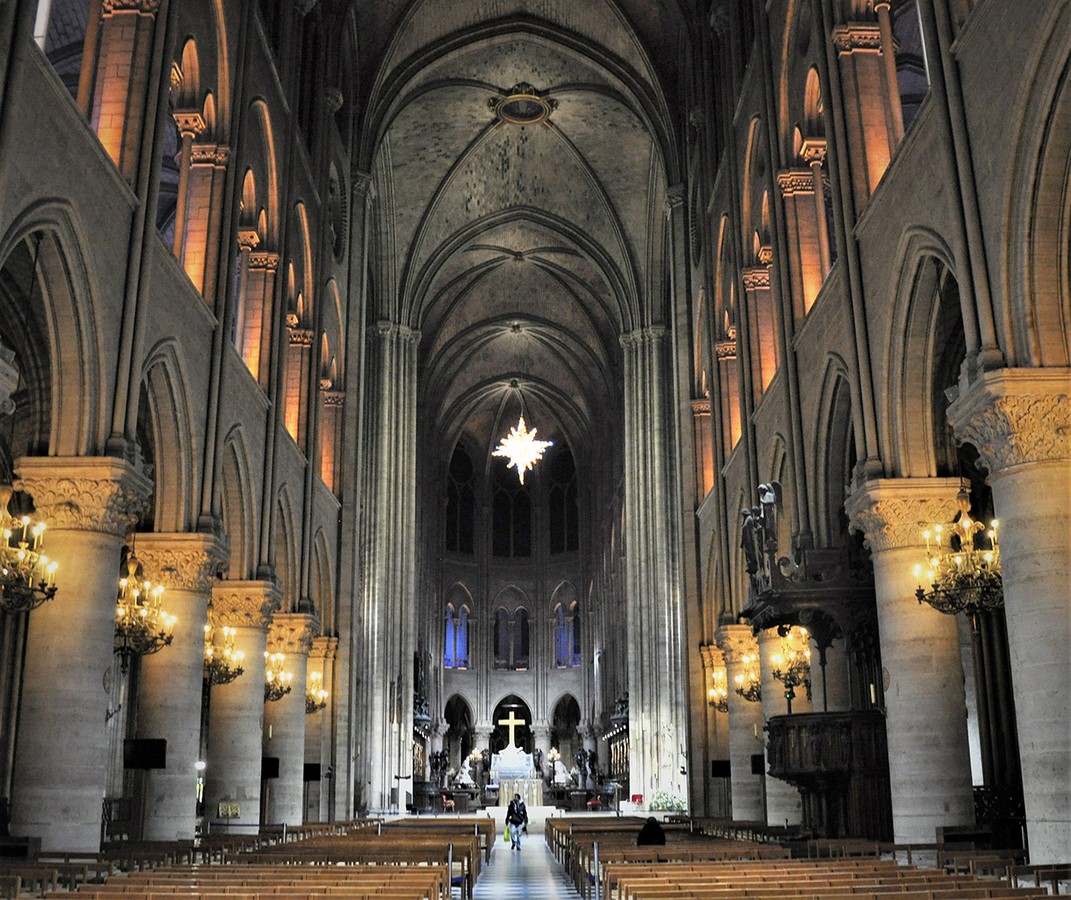 Notre Dame de Paris, “Our Lady of Paris” - Sheet1