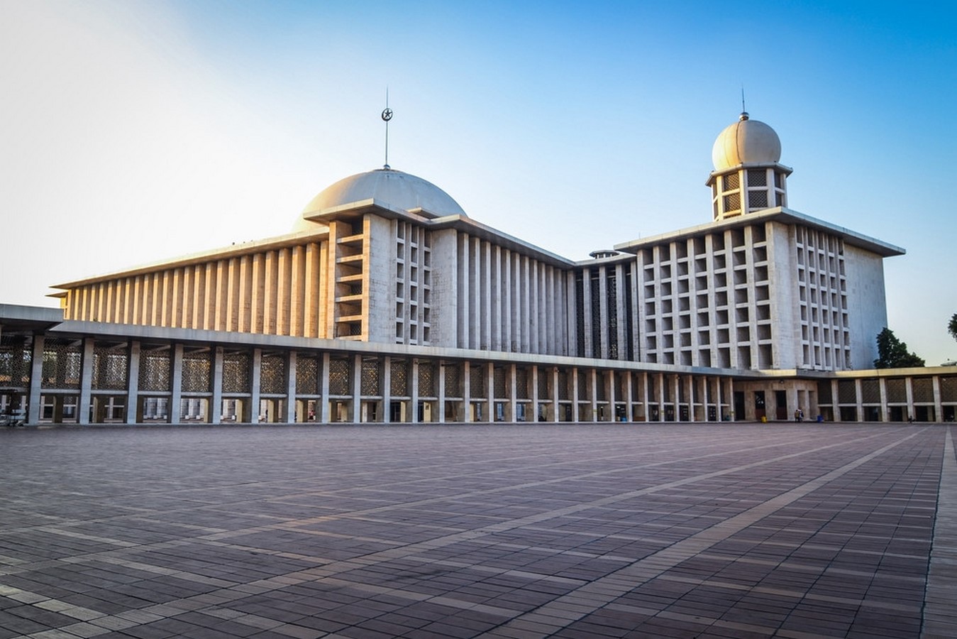 Istiqlal Mosque by Friedrich Silaban- Shifting perspectives on colonial architecture - Sheet1