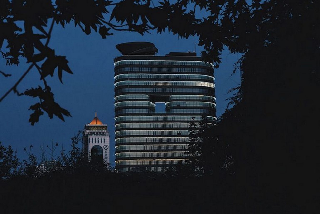 LED. Arquitectos
