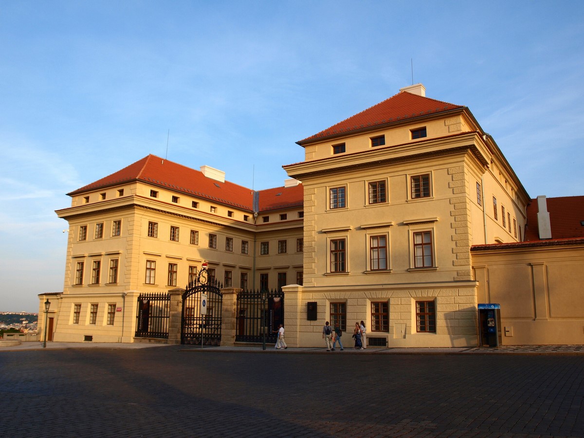 Architectural styles that can be seen in Prague - Sheet24