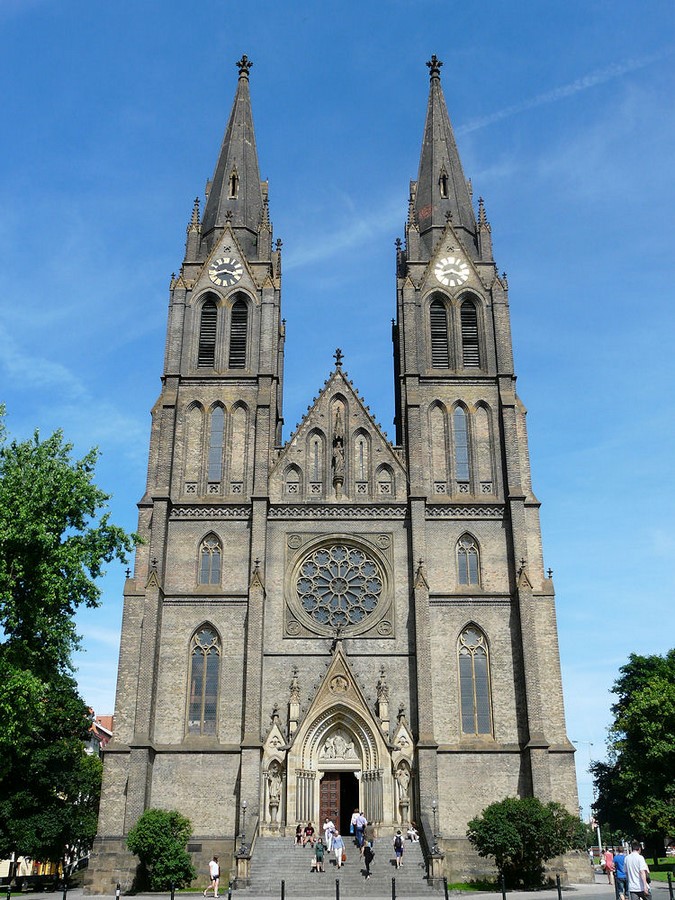 Architectural styles that can be seen in Prague - Sheet37