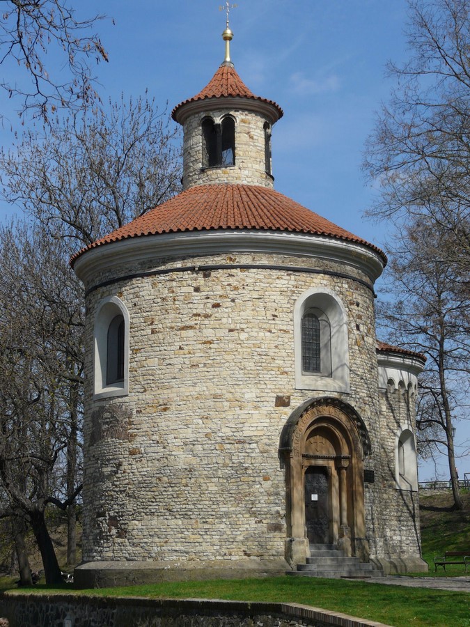 Architectural styles that can be seen in Prague - Sheet13