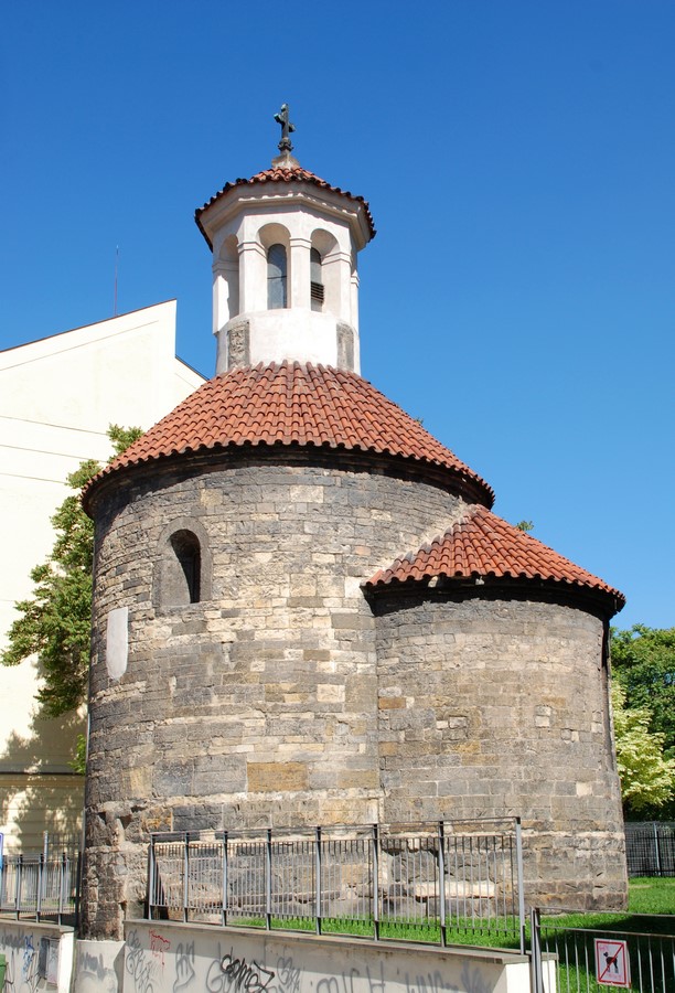 Architectural styles that can be seen in Prague - Sheet16
