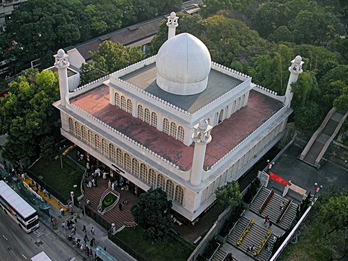 The different cultures in Hong Kong and how they influence local architecture - Sheet7