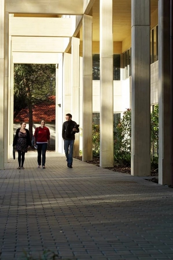 THE UNIVERSITY OF WESTERN AUSTRALIA - BARRY J MARSHALL LIBRARY - Sheet2