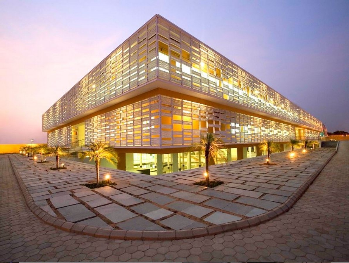 What role does tradition play in Architecture today - Sheet5