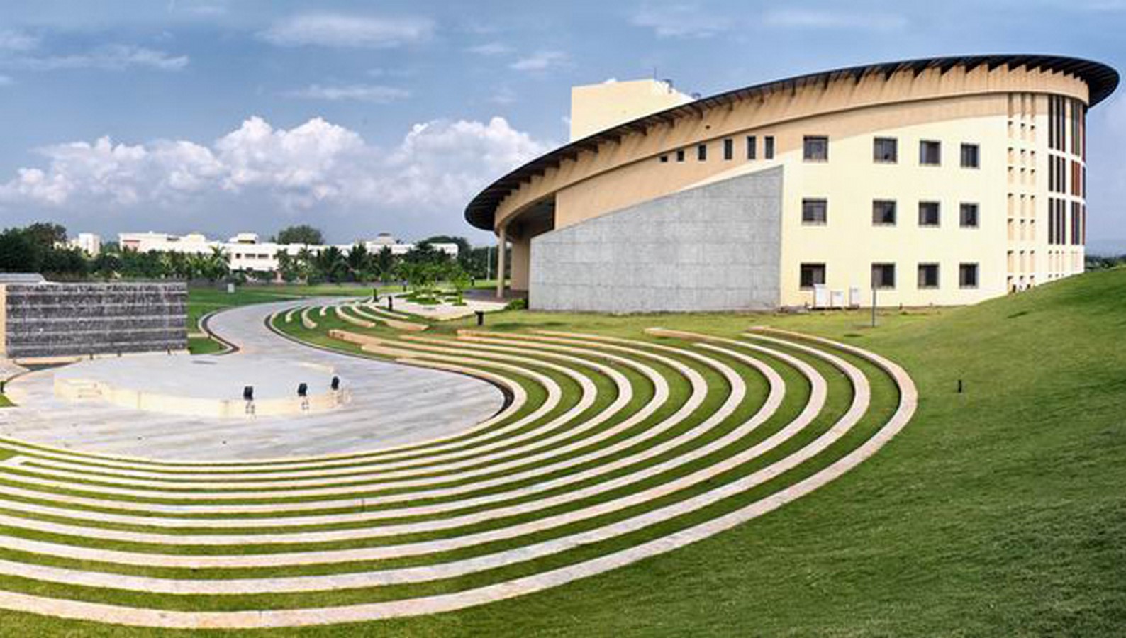 YCMOU Library, Nashik - Sheet1