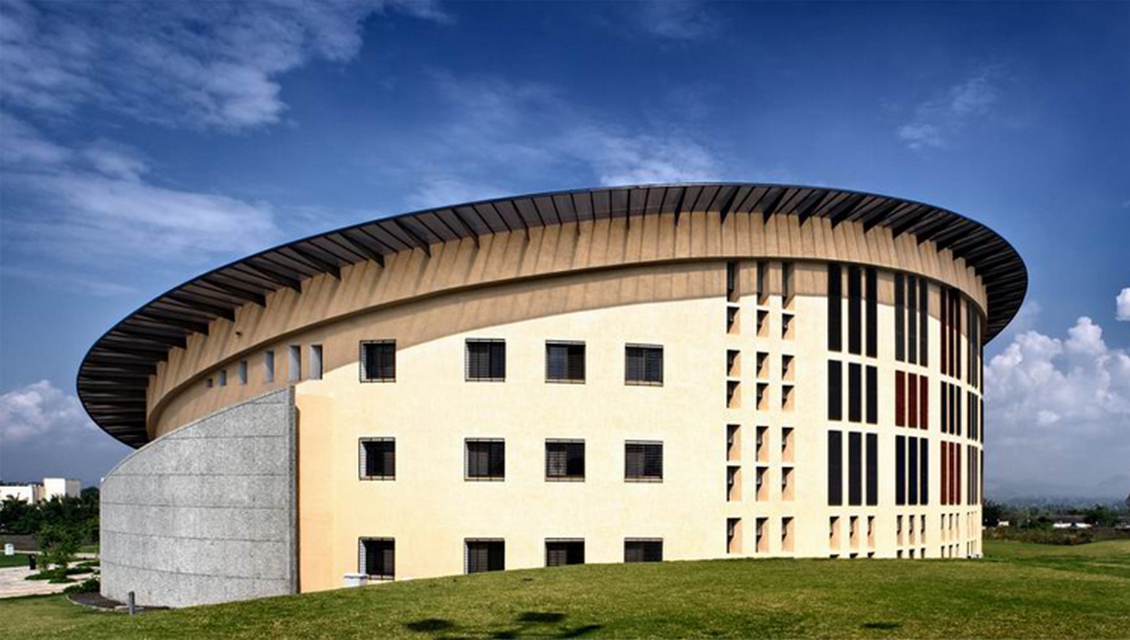 YCMOU Library, Nashik - Sheet2