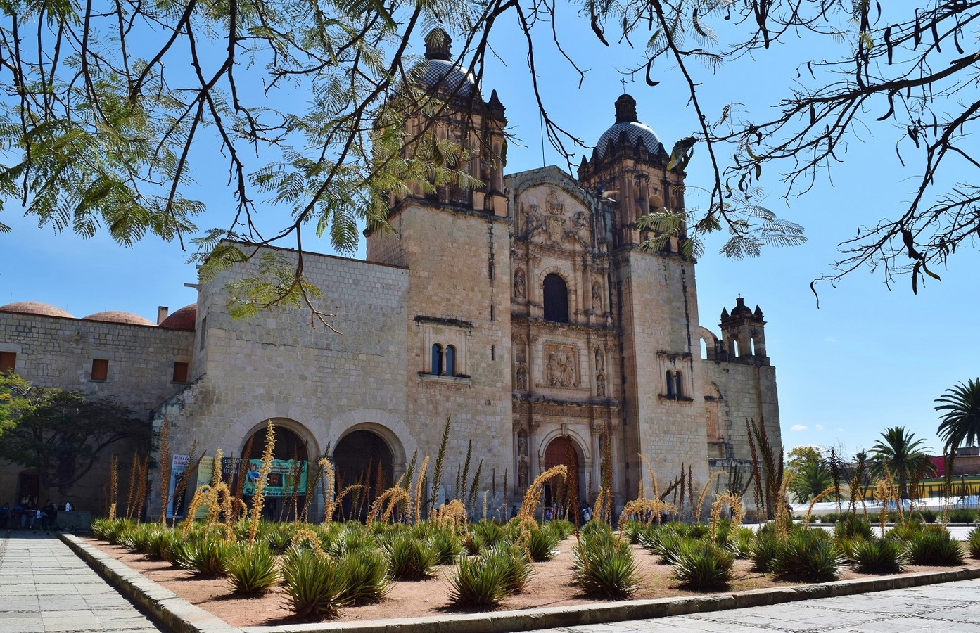 Church of Santo Domingo de Guzmán and cultural center - sheet1
