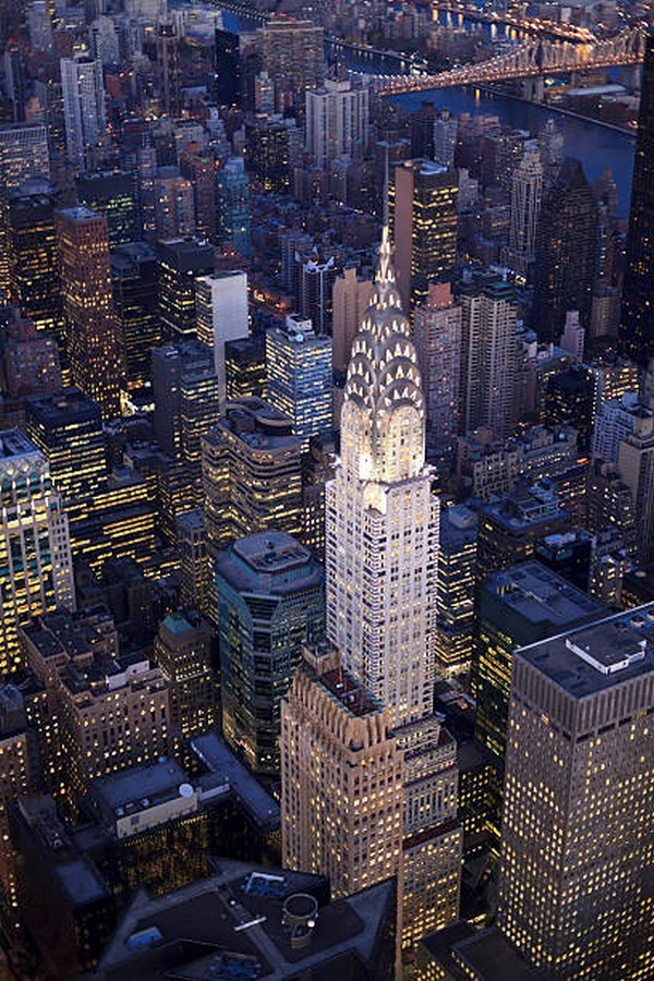 Famous buildings - Chrysler Building by William Van Alen - Sheet1