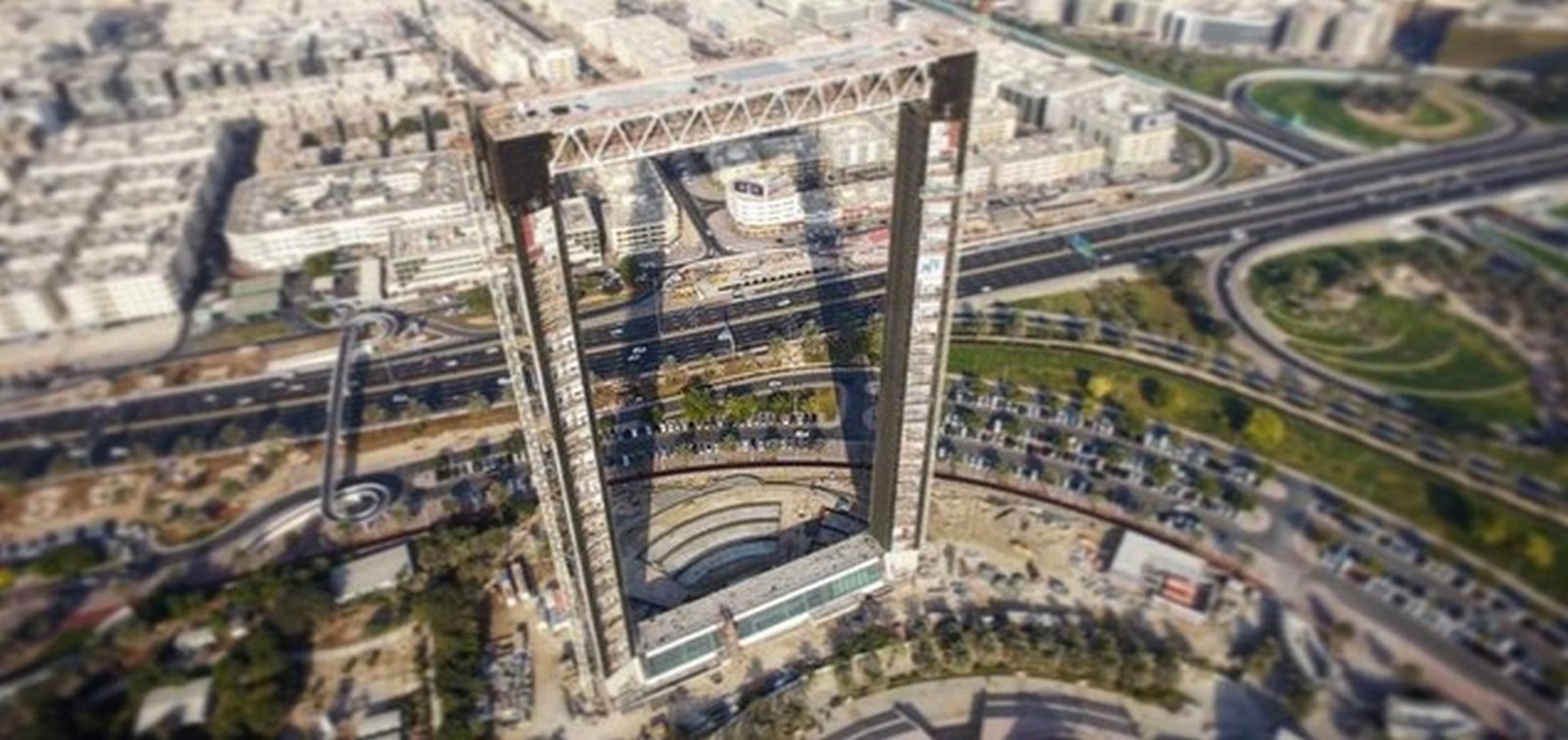 Famous buildings - The Dubai Frame by Fernando Donis - Sheet1