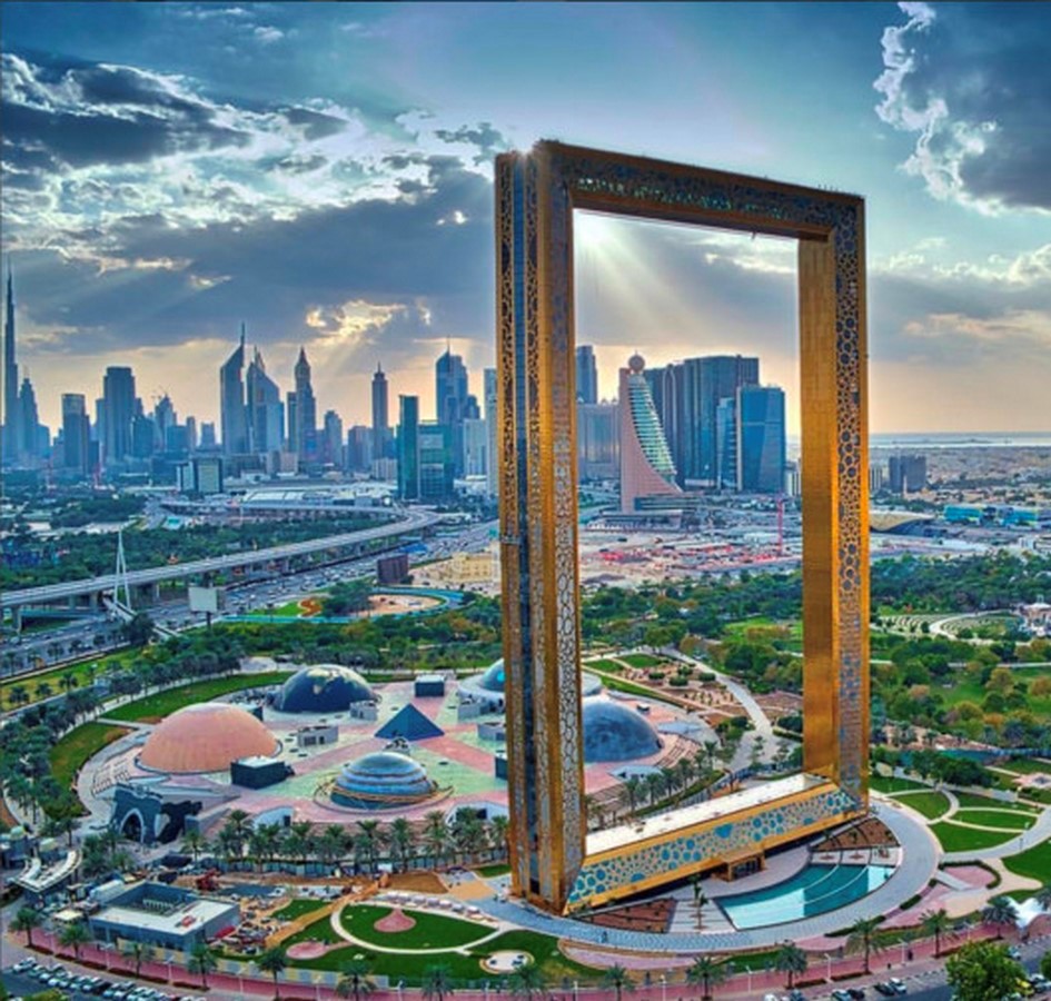 Famous architecture - The Dubai Frame by Fernando Donis - Sheet2