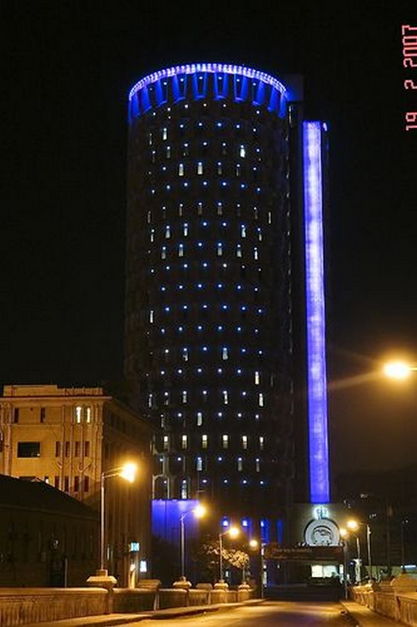 Famous building - Habib Bank Plaza, Pakistan - Sheet3