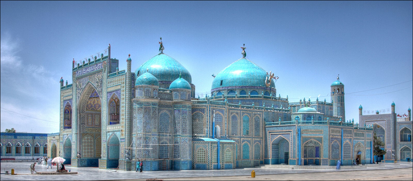 Famous building - Mazar-i-Sharif Mosque, Afghanistan - Sheet1