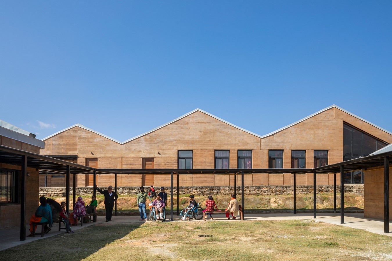 10 Stunning examples of Earth Architecture around the world