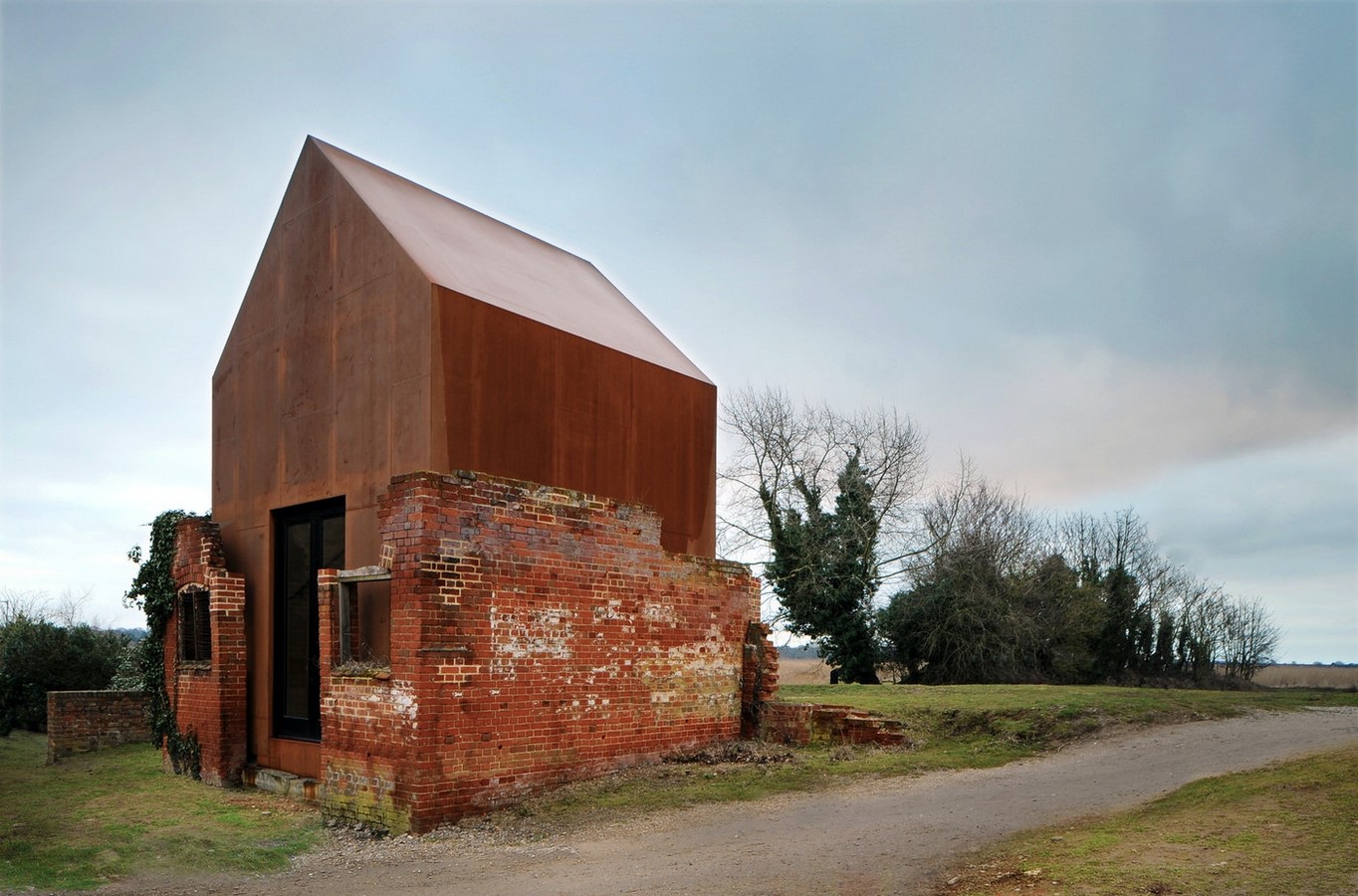 10 Examples To Conserve Older Buildings -The Dovecote Studio - Sheet1