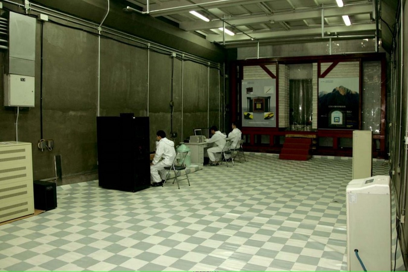 The world deepest underground laboratory - Sheet4