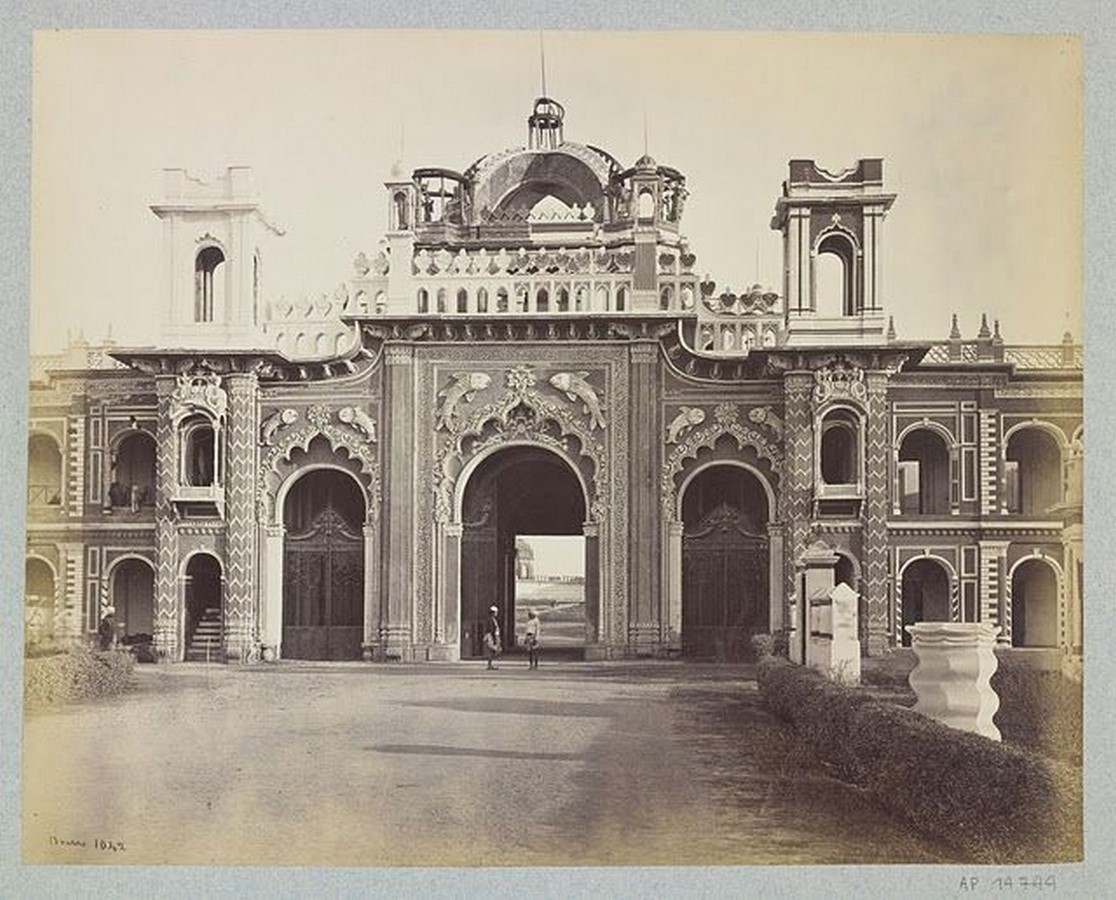 An architectural review of Gulabo Sitabo- Sheet8