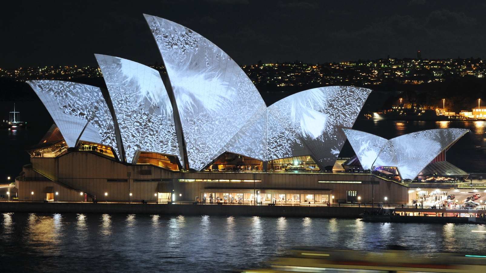 Sydney Opera House, Sydney, by Jørn Utzon- World's biggest planning disaster - Sheet1