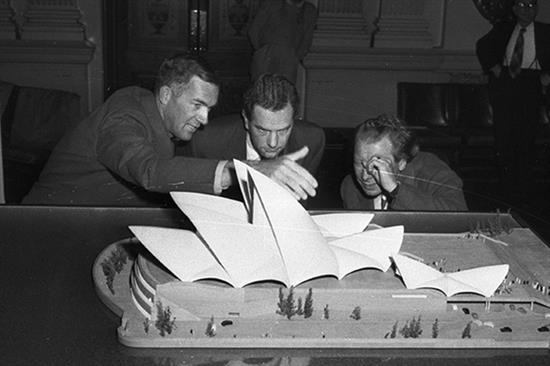 Sydney Opera House, Sydney, by Jørn Utzon- World's biggest planning disaster - Sheet2