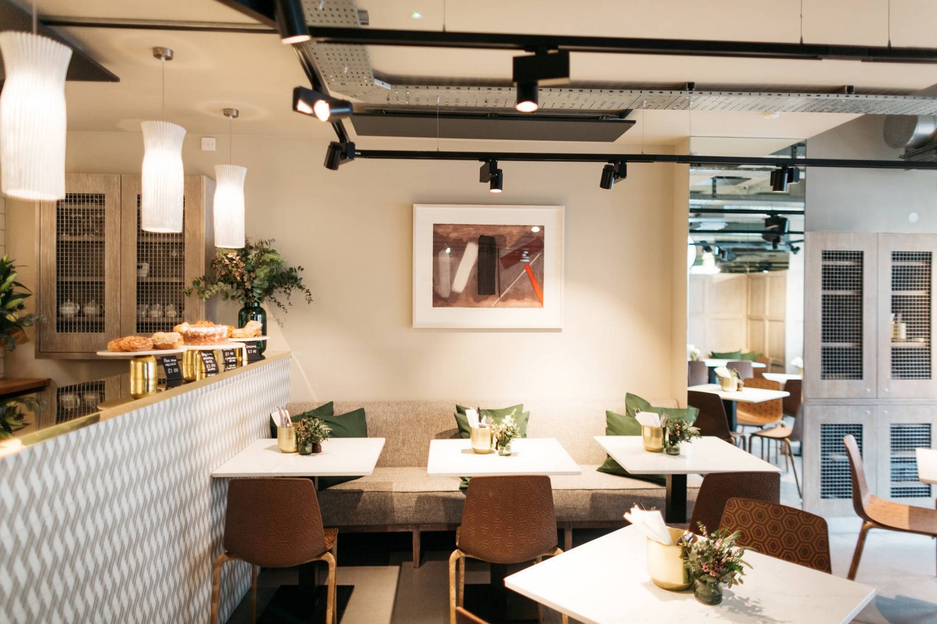 Hen & Crask Edinburg