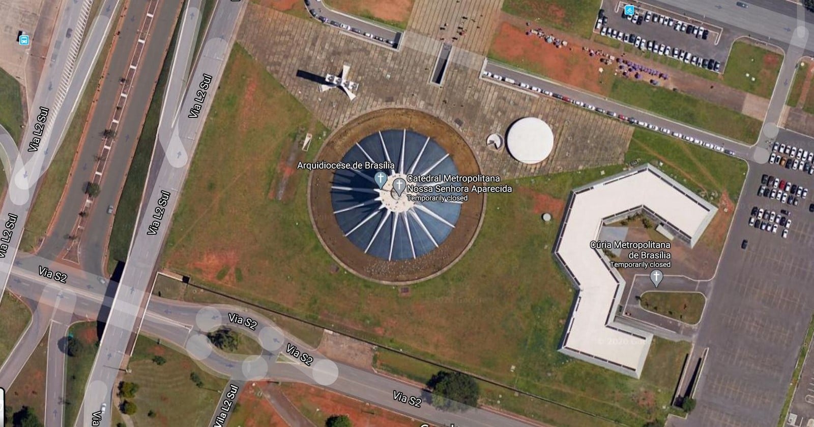 Cathedral of Brasília by Oscar Niemeyer-Hyperbolic structure built from Concrete - Sheet7