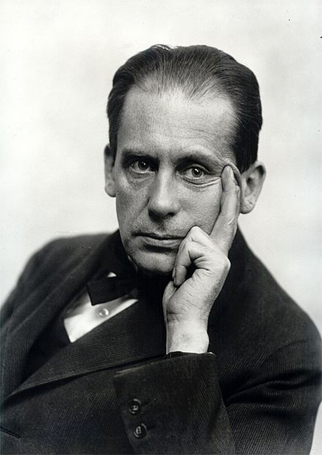 10 Things you did not know about Walter Gropius - Sheet1