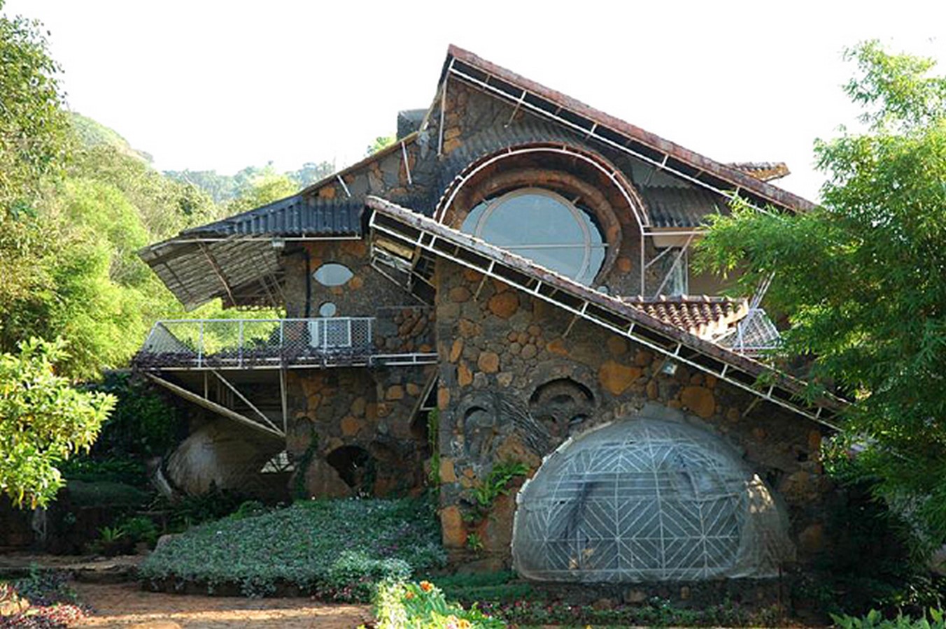 Jain Bungalow by Nari Gandhi: Where art meets Architecture - Sheet1