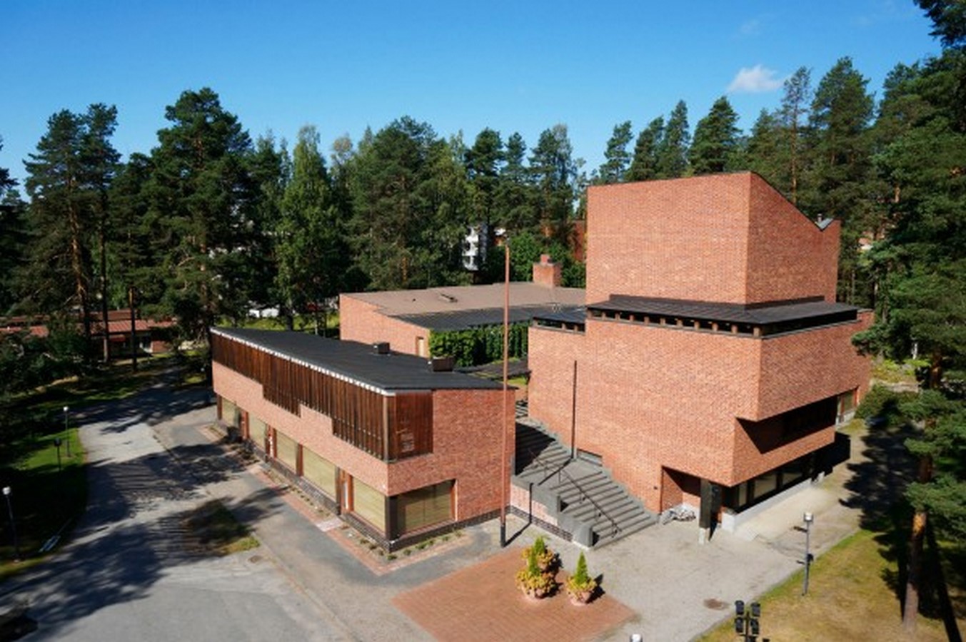Saynatsalo Town Hall by Alvar Aalto: Collaboration in Architecture - Sheet1
